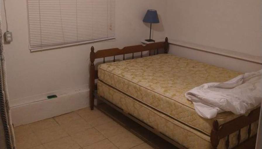 Photo of Akinna Kronemeyer's room