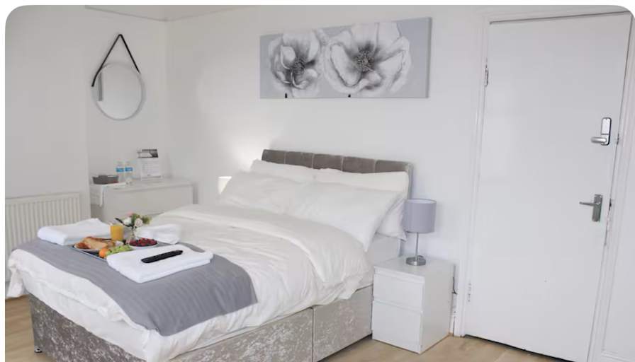 Photo of Samy's room