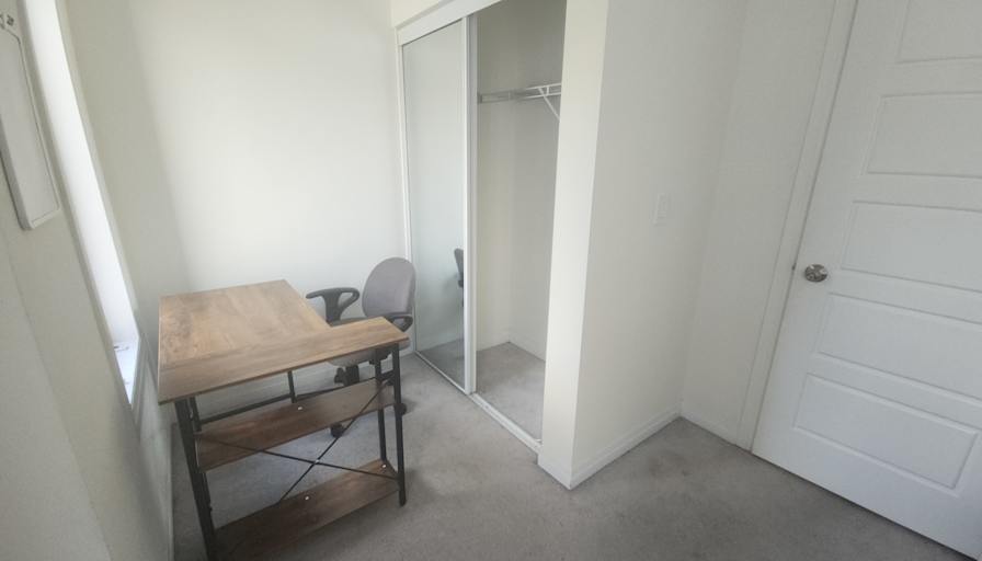 Photo of Minh Ly's room