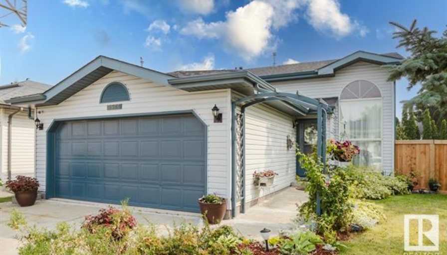 Photo of Sarah's room