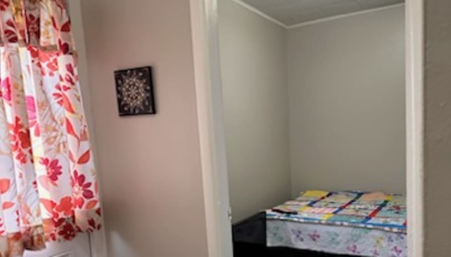 Photo of Jeanitta's room