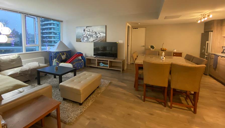 Yoselin Garcia's room