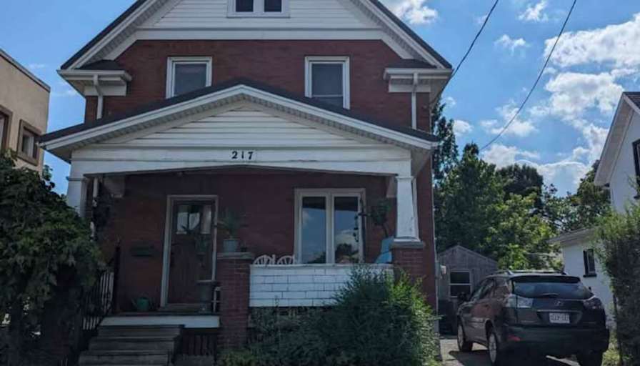 Stephen Wright's room