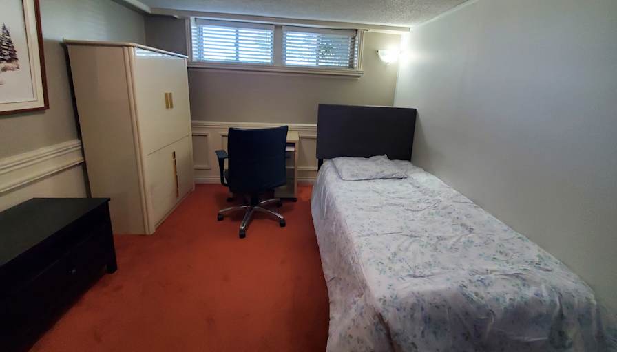 Nilanthi Wahalatantrige's room