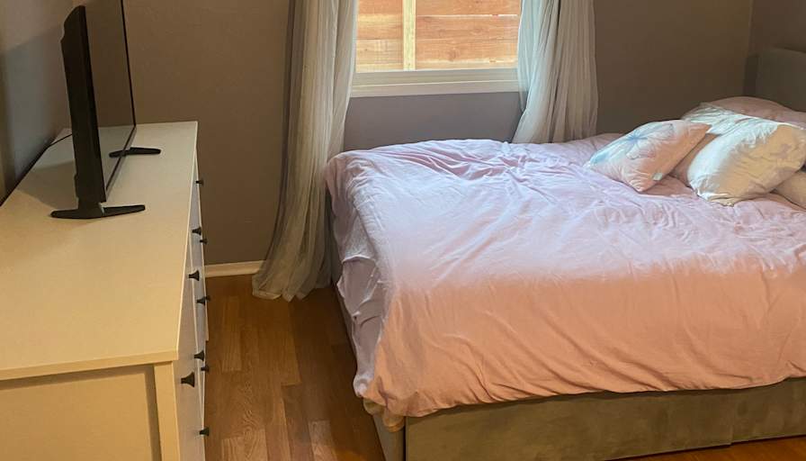 Private room to rent in share house Pinole, Califor...