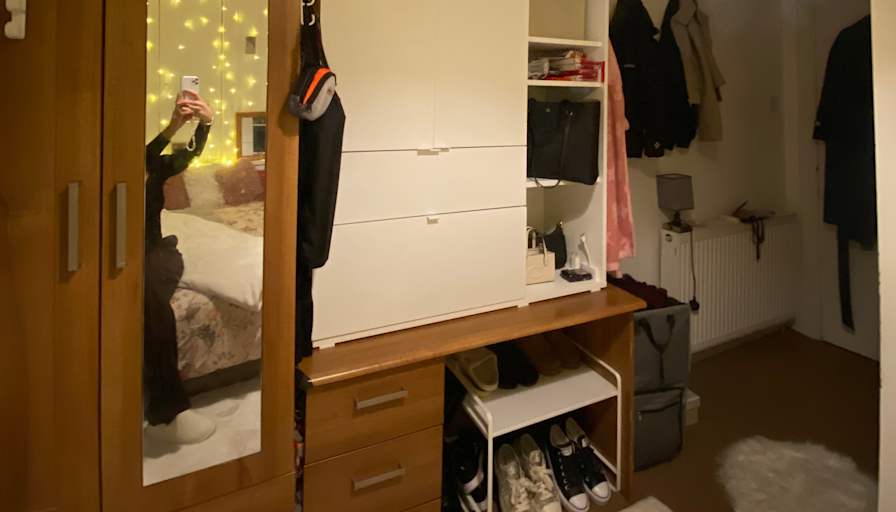 Photo of Elizabeth's room