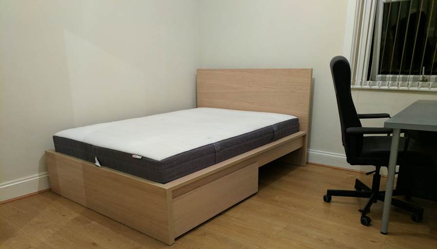Photo of Farz's room