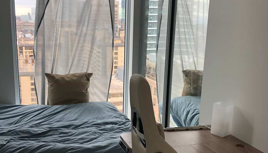 Merlin Judson's room