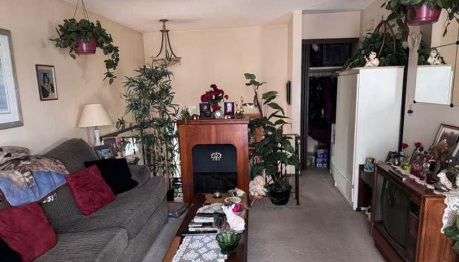 Photo of Linda's room