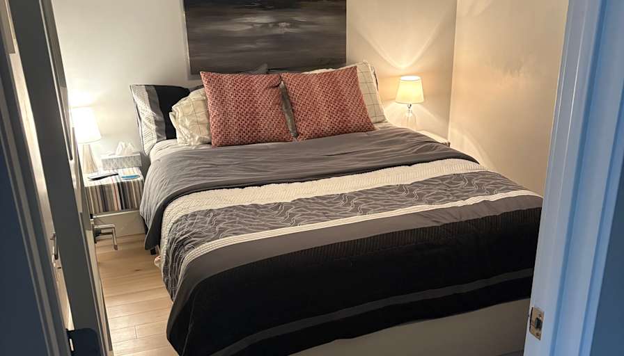 Photo of Glenn's room