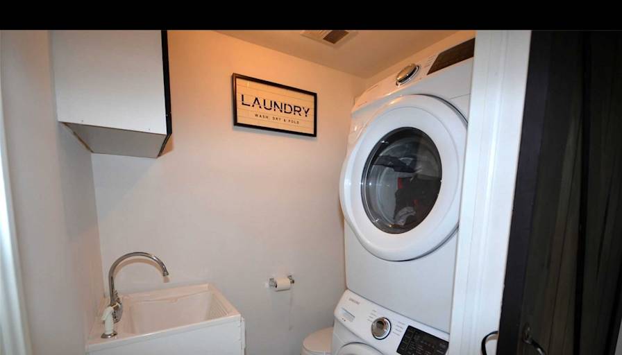 Photo of Erika's room