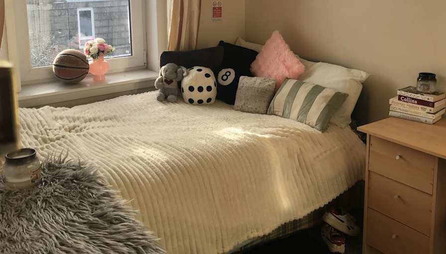 Photo of Abumchi's room