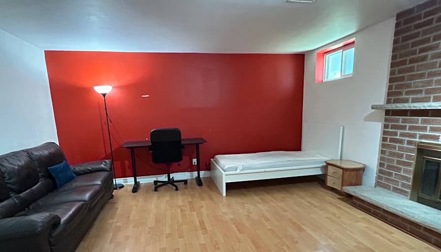 Photo of Mostafa's room