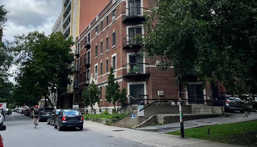 Nicolas Peyre's room