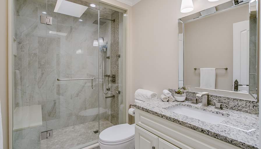 Elango Kothandaraman's room