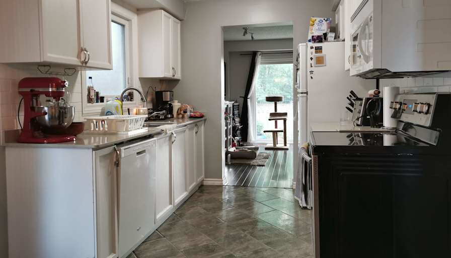 Samantha E Blakey's room