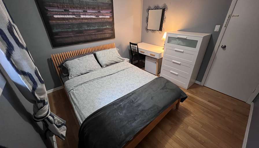 Photo of Nick Sarkovski's room