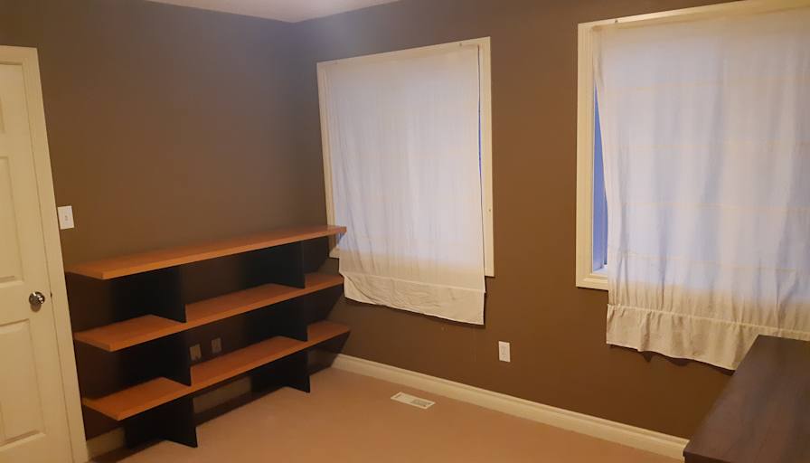 Photo of John Yang's room