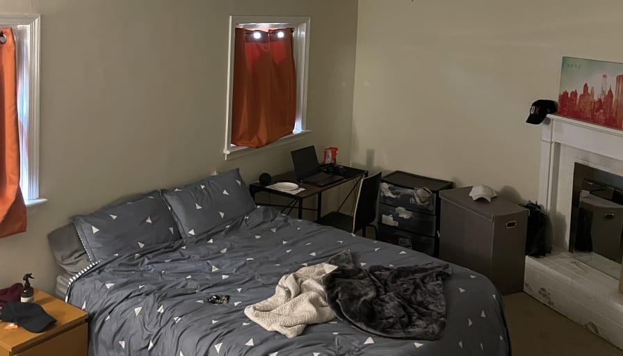 Photo of Joshuah's room