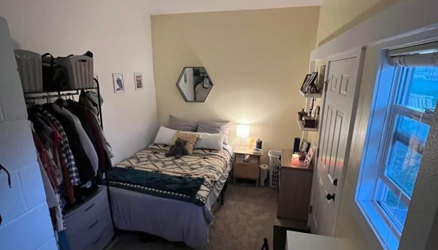 Private room to rent in share house bellingham was roomies