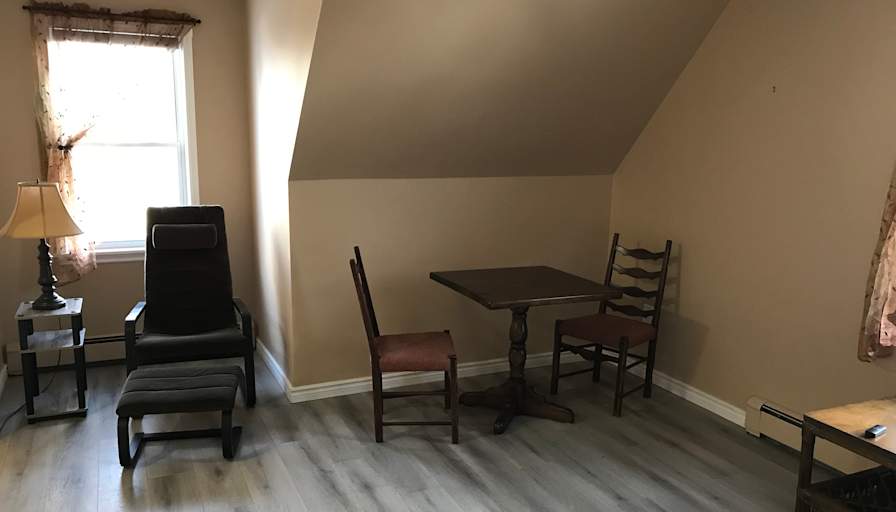 Gordon Townsend's room