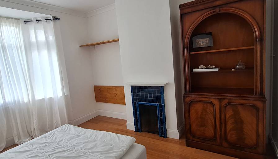 Private room to rent in share house South Ockendo... Roomies.co.uk