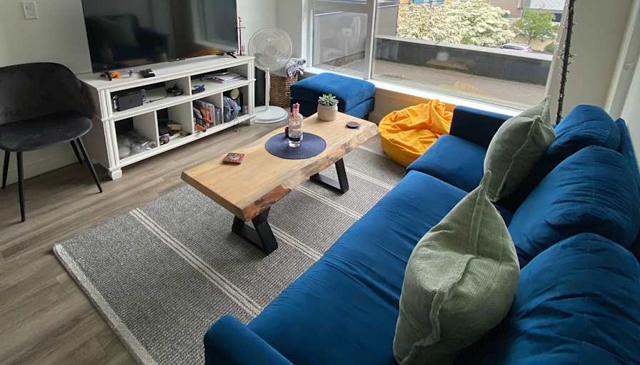 Ale  Berezowsky's room