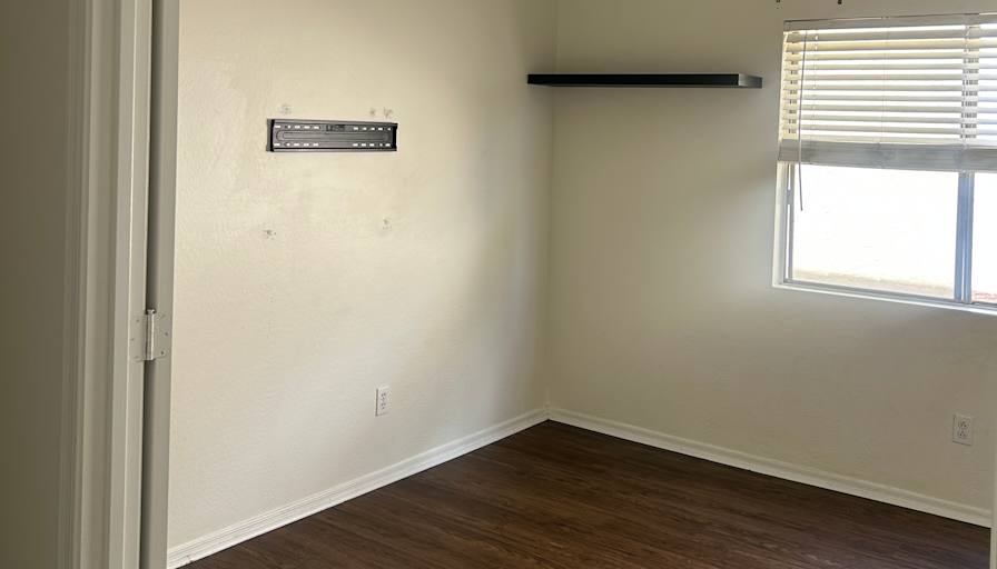 Photo of Harris Wonder's room