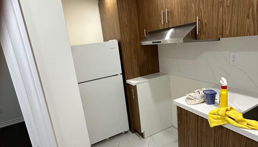 Shuning (Jane) You's room