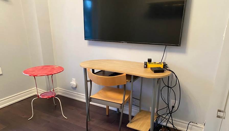 Adela Belilla's room