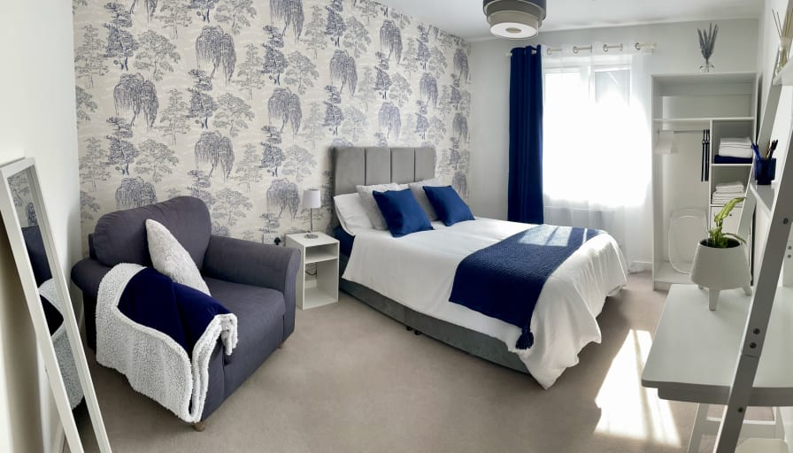 Photo of Gordon's room