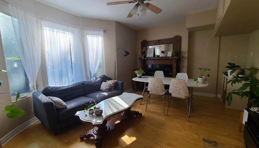 Damiao Melo Fernandes's room