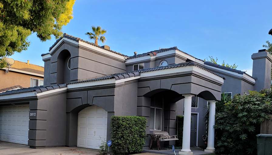 Private room to rent in share house Dillingham Aven...