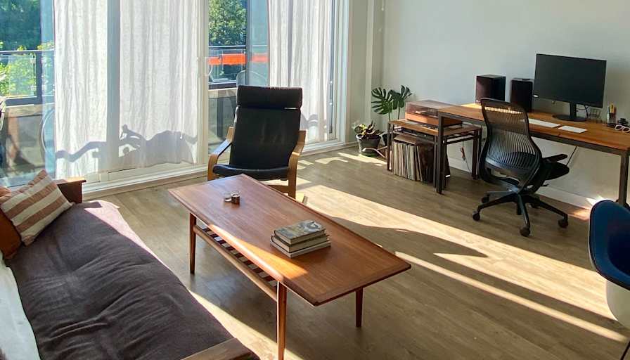 Photo of Joshua Ginter's room