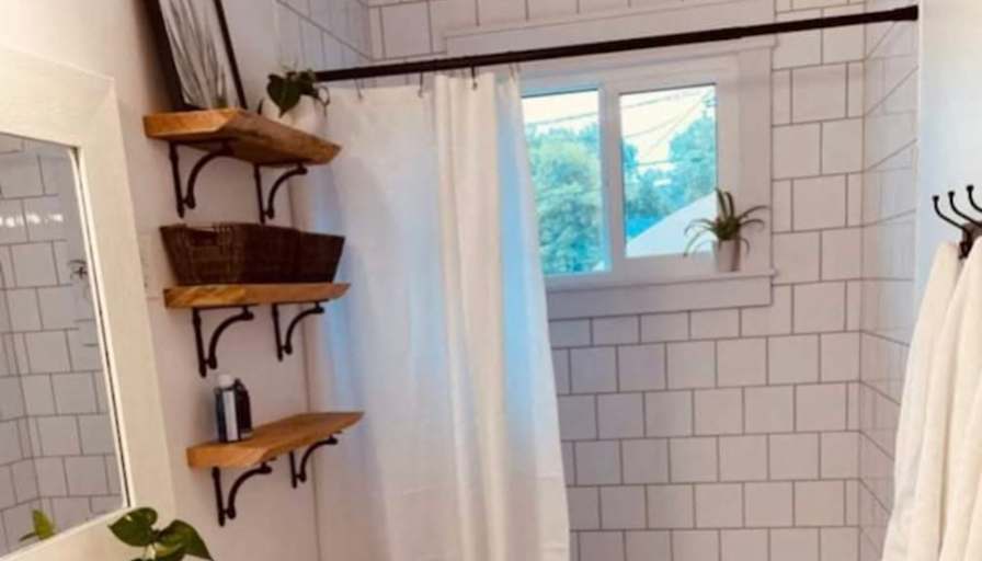 Reegis Sanche's room