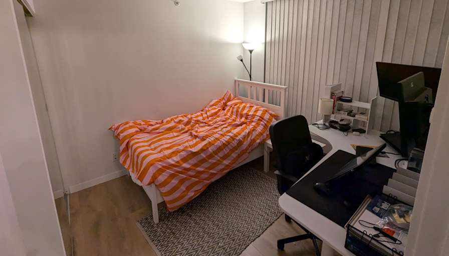 JAVIER DIAZ SANTANA's room