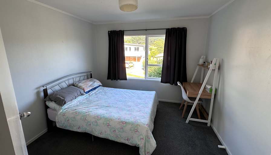 Private room to rent in share house Tawa, Welling... Roomies.co.nz