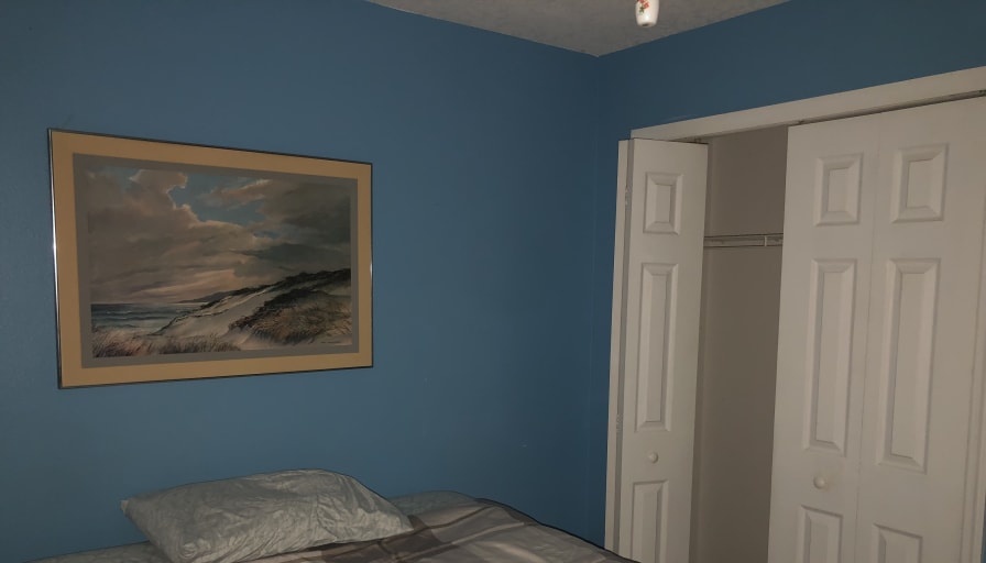 Photo of Lee's room