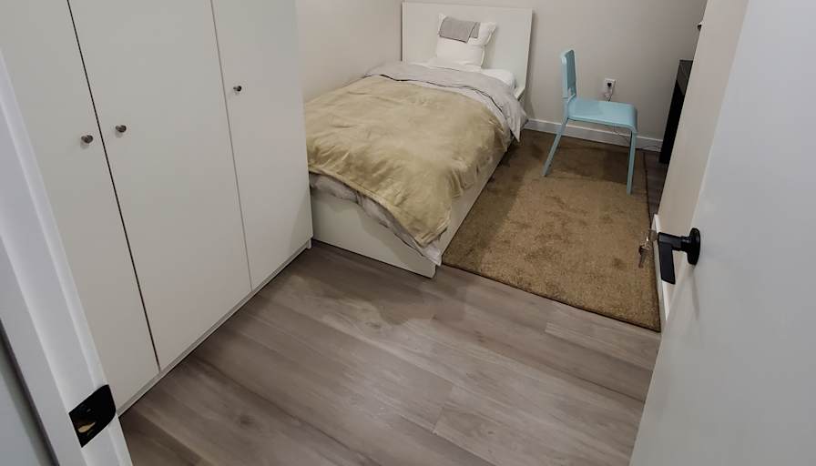 Photo of Claudia's room