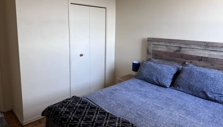 Deepinderjeet's room