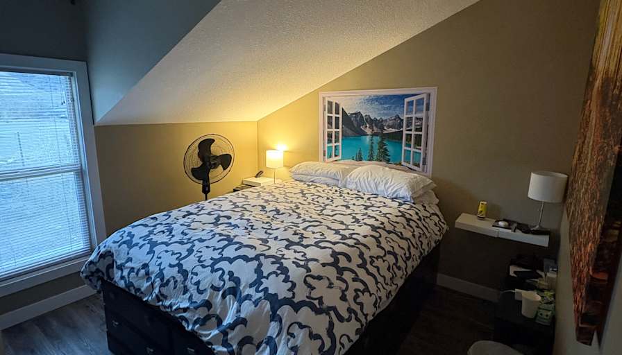 Spencer Hewins's room