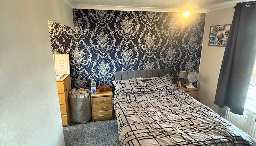 Photo of Isaac's room
