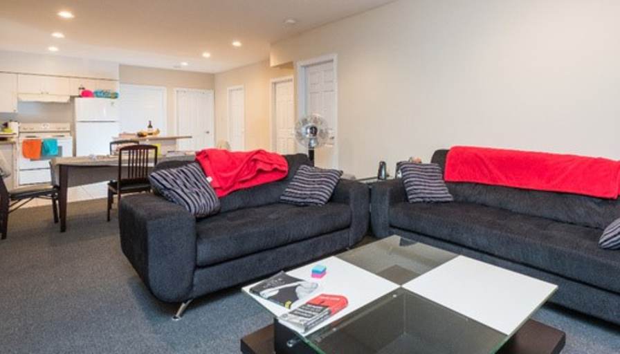 Hailey Tucker's room