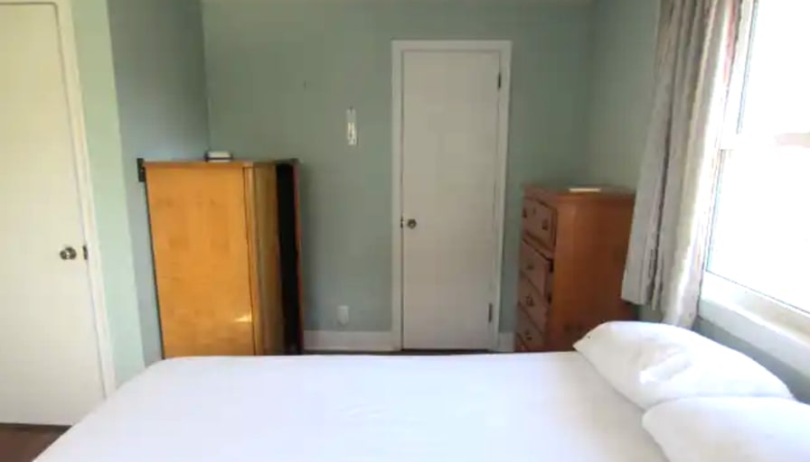 Photo of Steve's room
