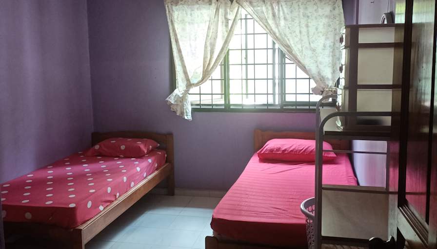 Photo of Kelvin Mark's room