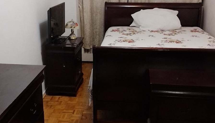 Donald Pinnock's room