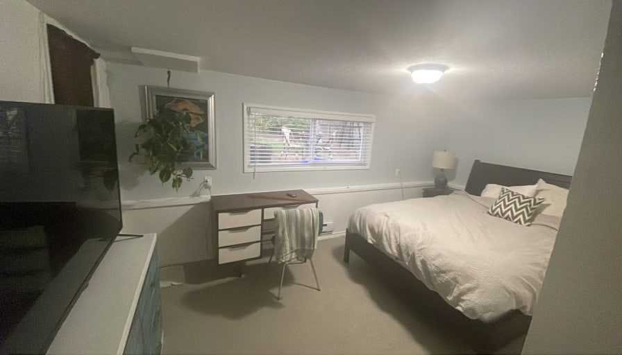 Photo of Sandy's room