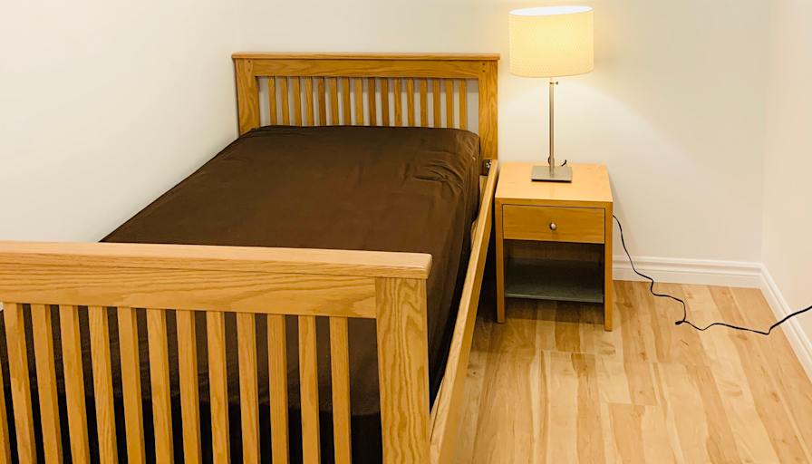 Cozy Cristine's Shared Condo's room