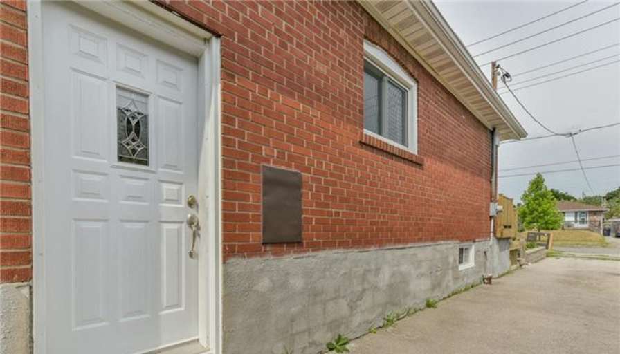 Tolobi Rental's room