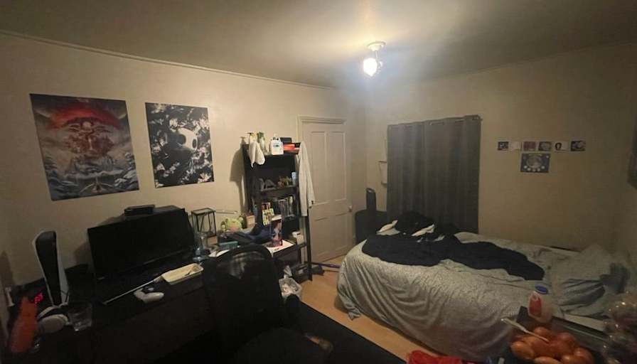 Photo of Yuchen's room